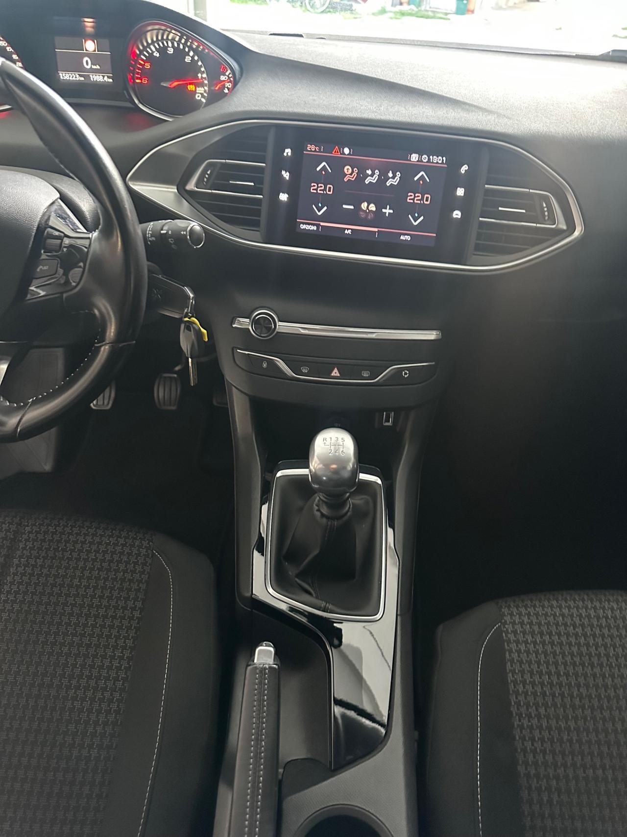 Peugeot 308 BlueHDi 100 S&S SW Business