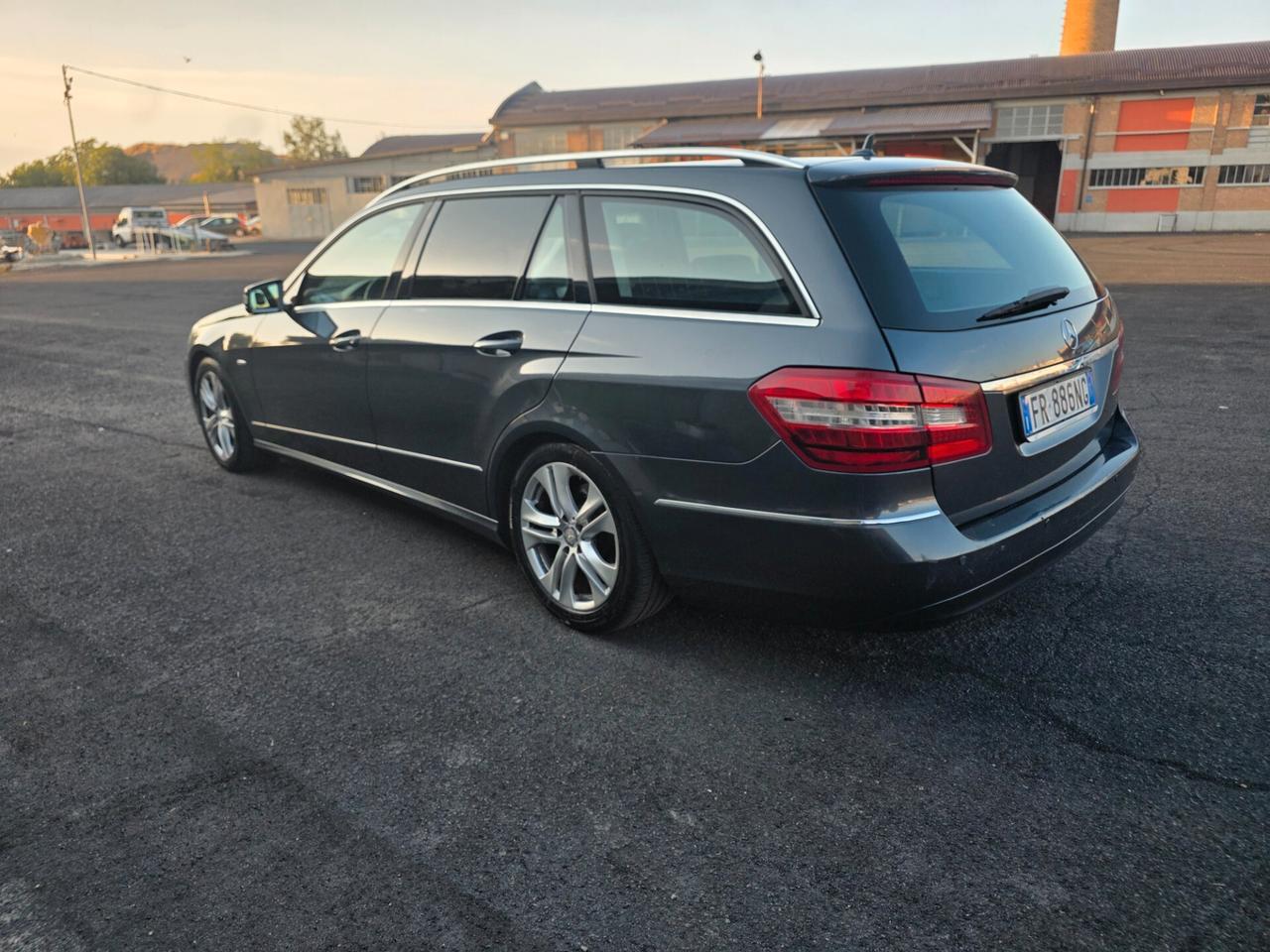 Mercedes-benz E 220 CDI S.W. BlueEFFICIENCY Avantg.AMG