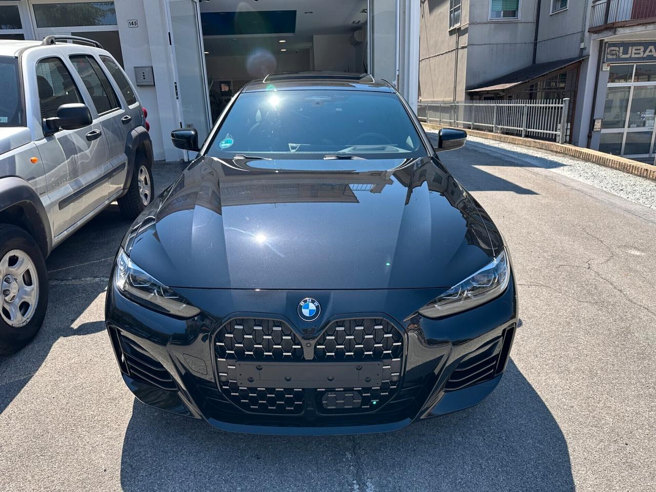 Bmw 420d xDrive Gran Coupé / M SPORT PRO + Sedili M-PERFORMANCE / TETTO / R20 / 360°