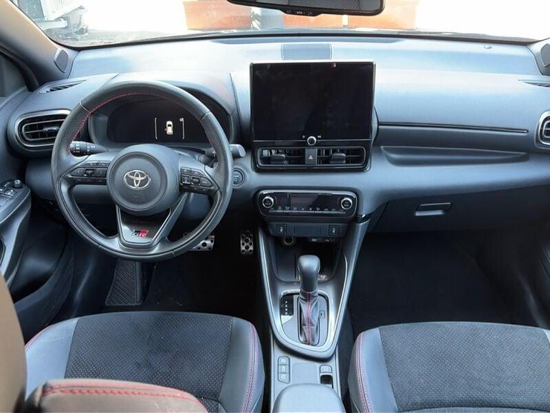 Toyota Yaris Hybrid 130 GR SPORT
