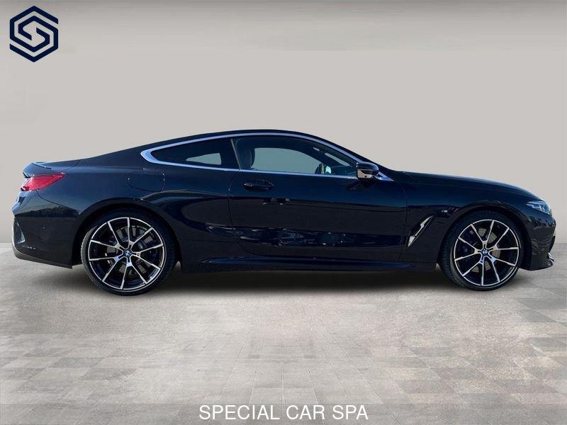 BMW Serie 8 840i xDrive Coupé MSPORT