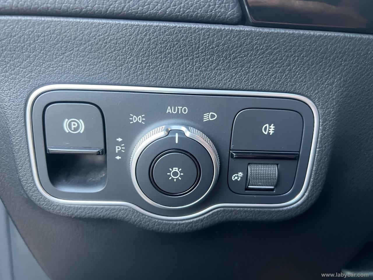 MERCEDES-BENZ GLA 220 d Automatic 4Matic Premium