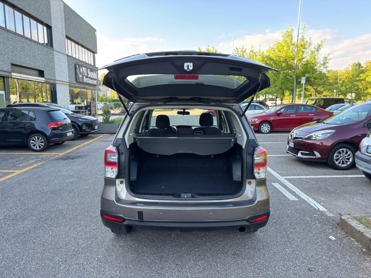 Subaru Forester 2.0i Free