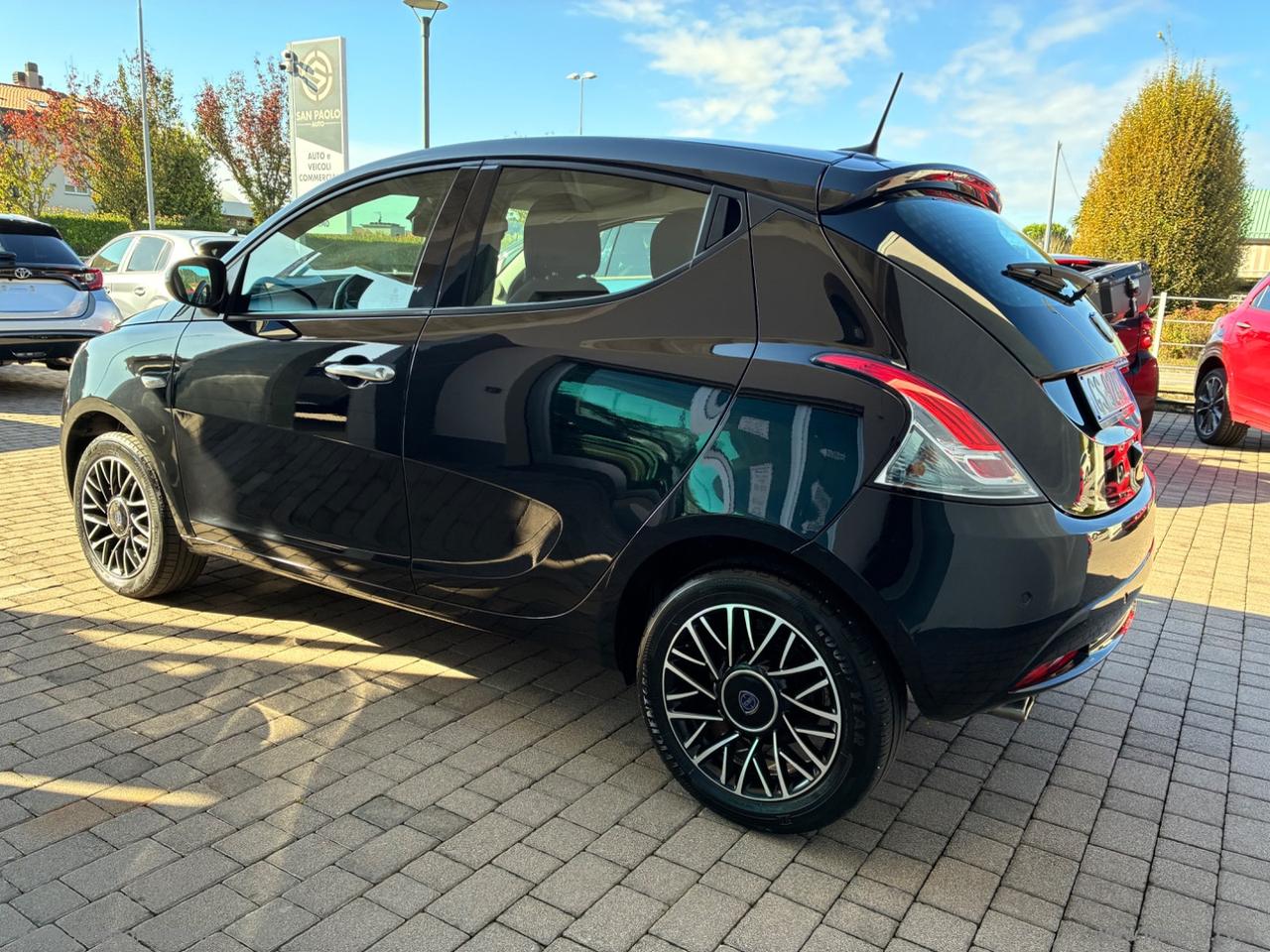 LANCIA Ypsilon 1.0 FireFly 5p.S&S Hyb. Platino