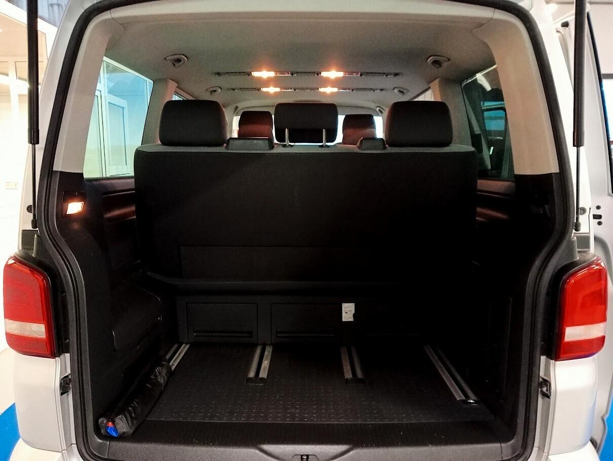 Volkswagen T5 Multivan 2.0 TDI 140cv 4MOTION 4X4 GANCIO PRONTA CONSEGNA T6