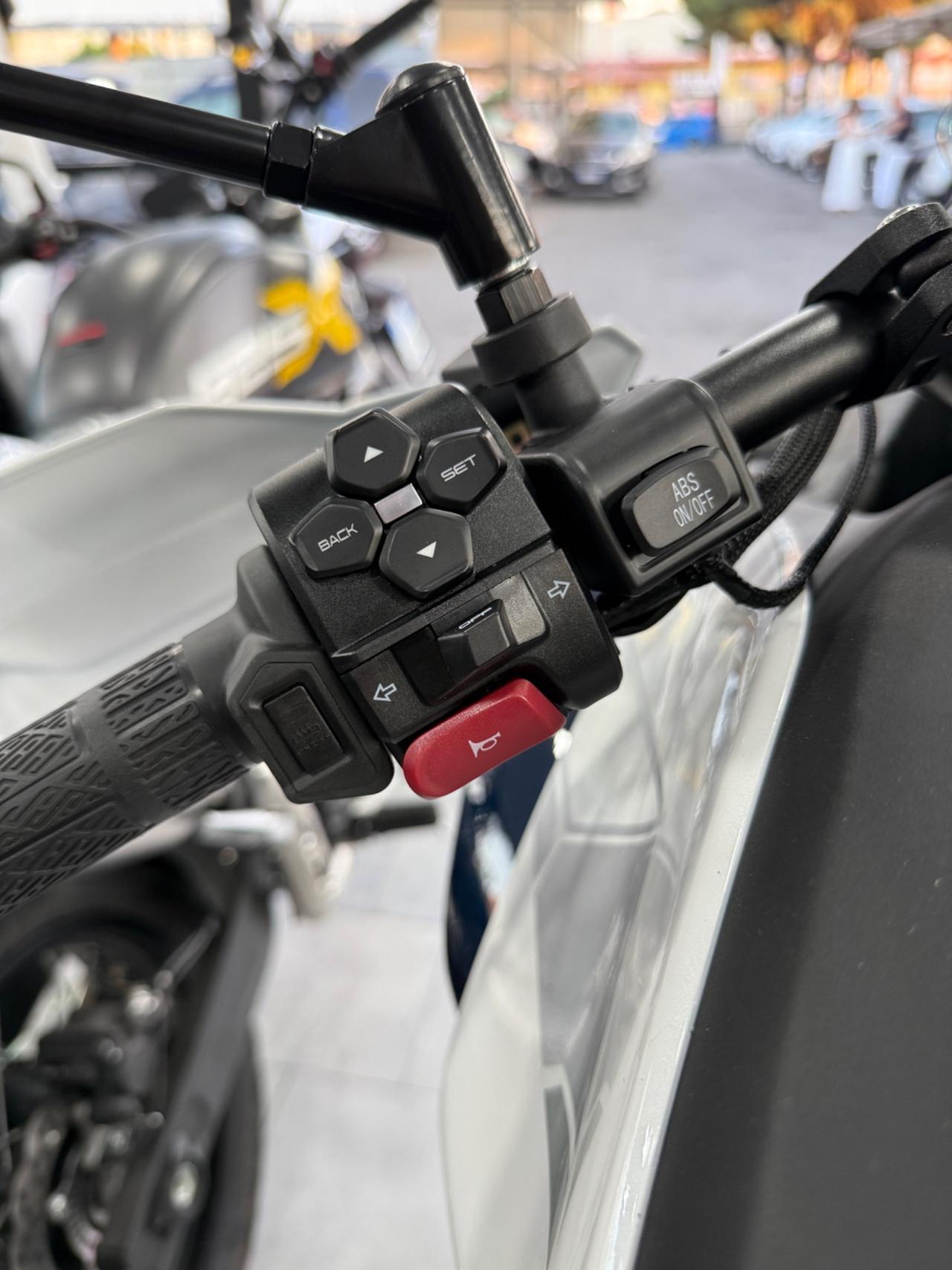 CF MOTO 700MT ADV NUOVA PRONTA CONSEGNA