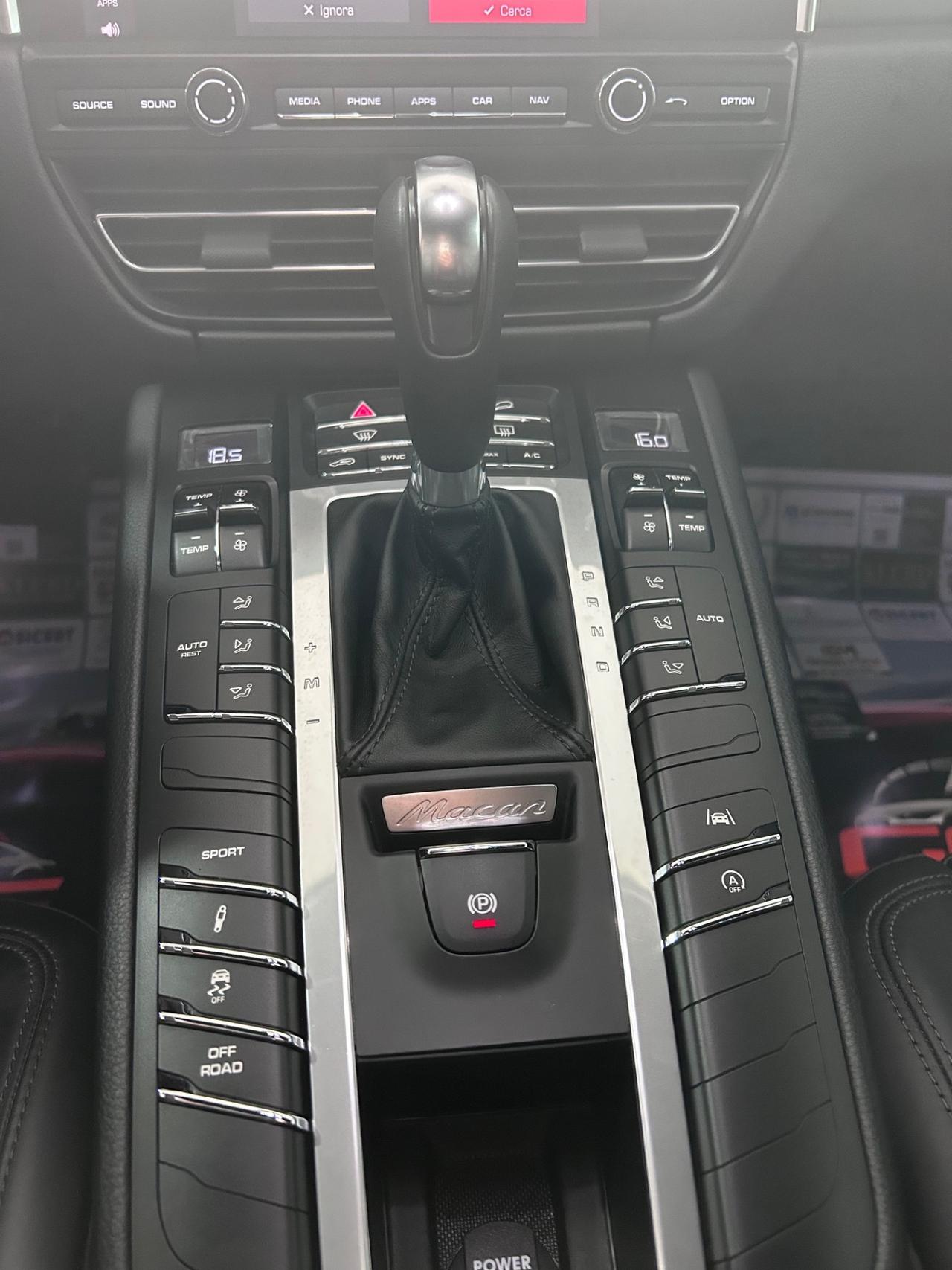Porsche Macan 2.0 allestimento Full