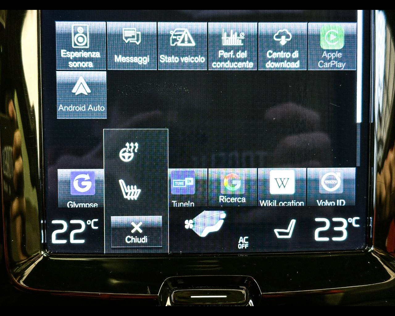 VOLVO XC60 (2017-->) - XC60 B5 (d) AWD Geartronic R-design