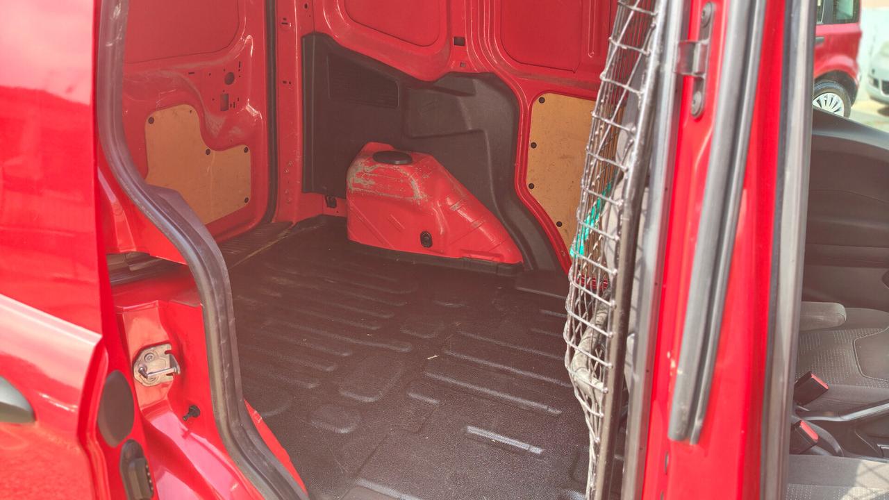 Ford Transit Courier 1.5 TDCi 75CV Titanium