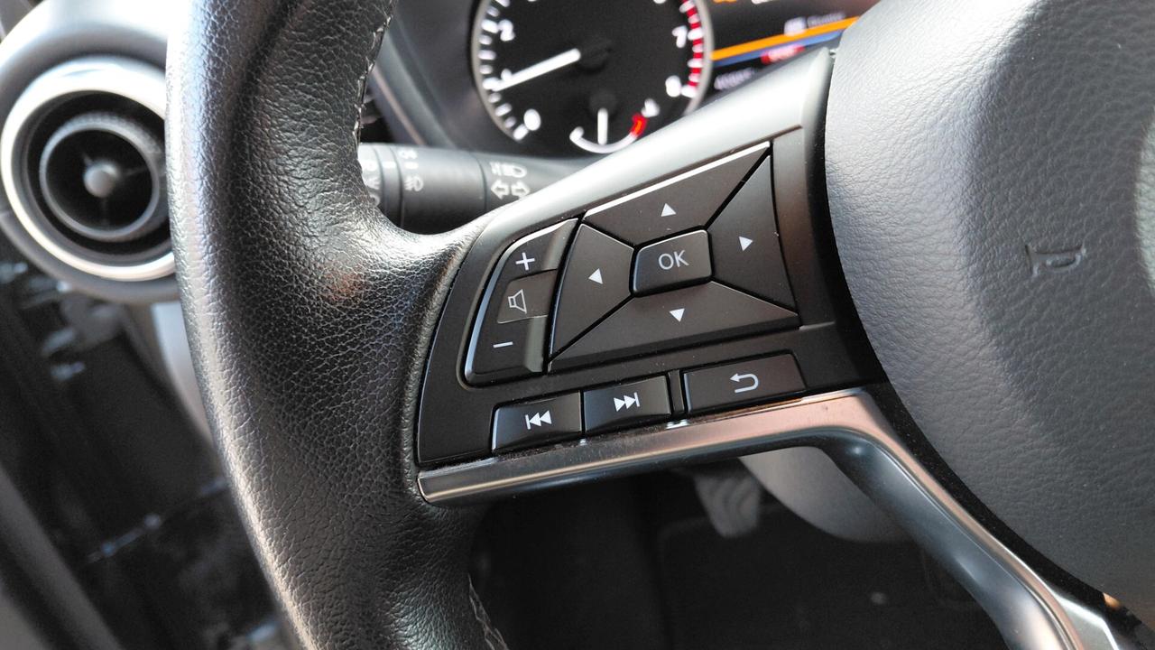 Nissan Juke 1.0 DIG-T 114 CV N-Connecta Unicopropr