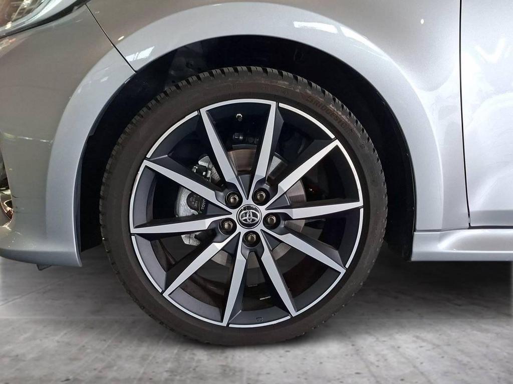 Toyota Yaris 1.5 Hybrid 130 GR Sport E-CVT