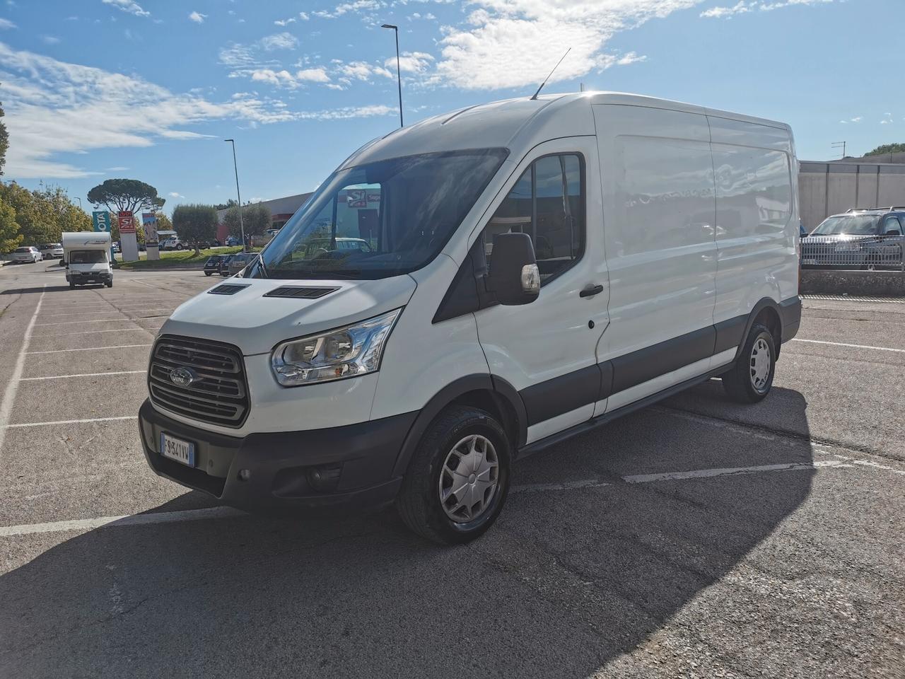 Ford Transit 2.0 DIESEL /OK PERMUTE / UNICO PROPRIETARIO