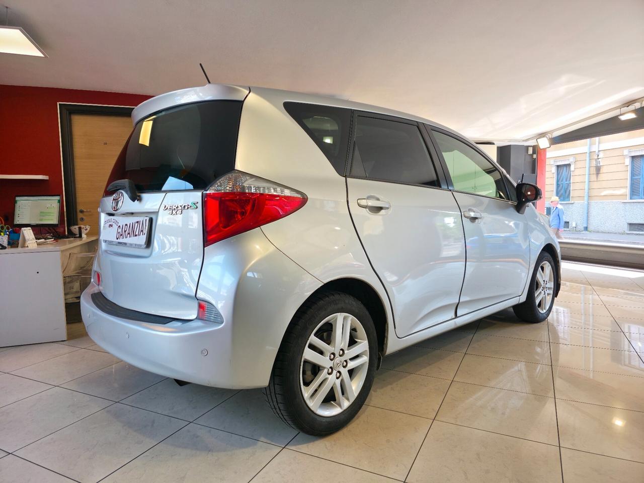 Toyota Verso-S