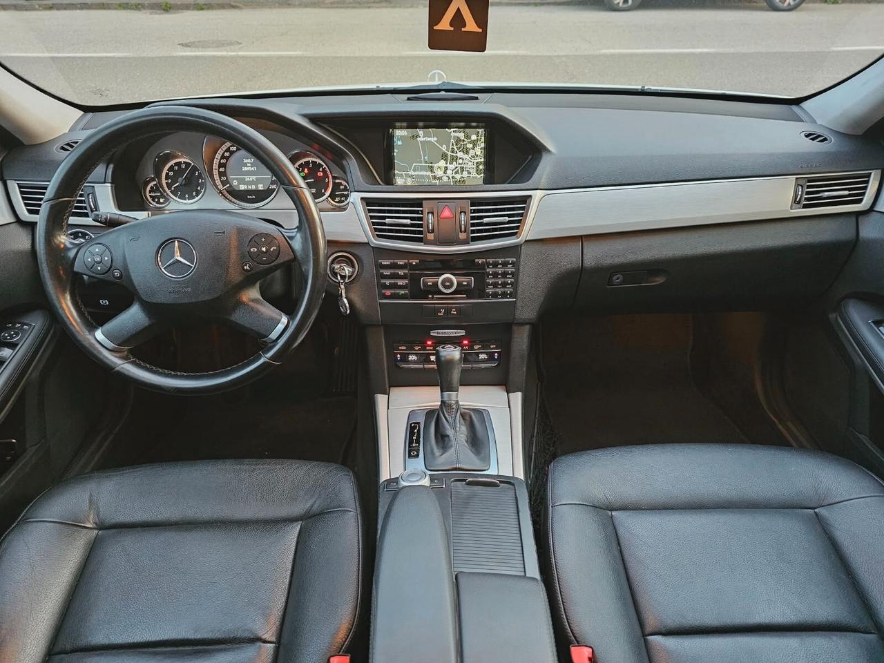 Mercedes-benz E 250 CDI 204cv Avantgarde*Pelle*Navi*Tetto*18*Bi-Xeno*