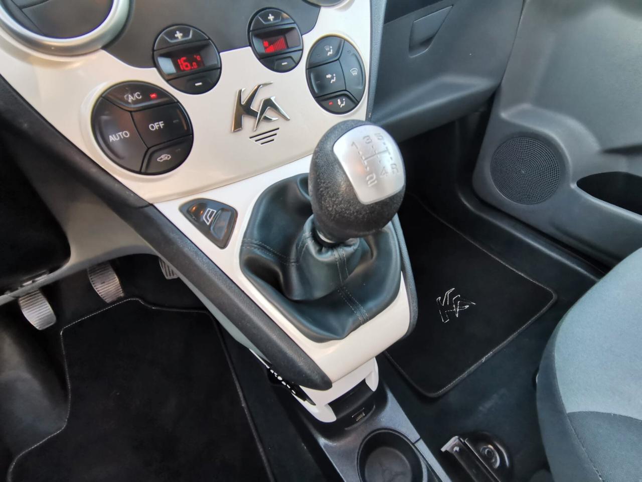 Ford Ka 1.2 8V 69CV Titanium