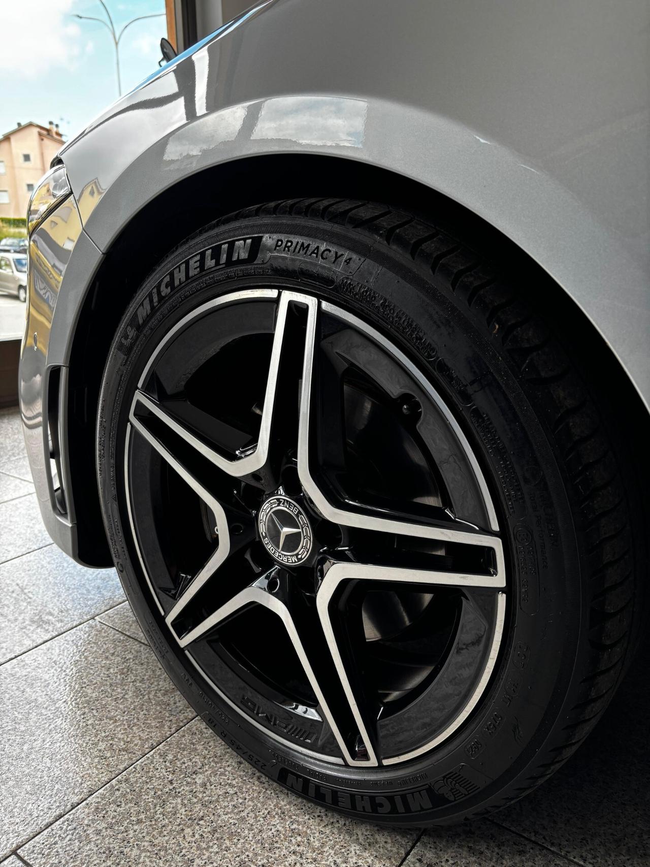 Mercedes-benz A 200 A 200 Automatic PREMIUM AMG