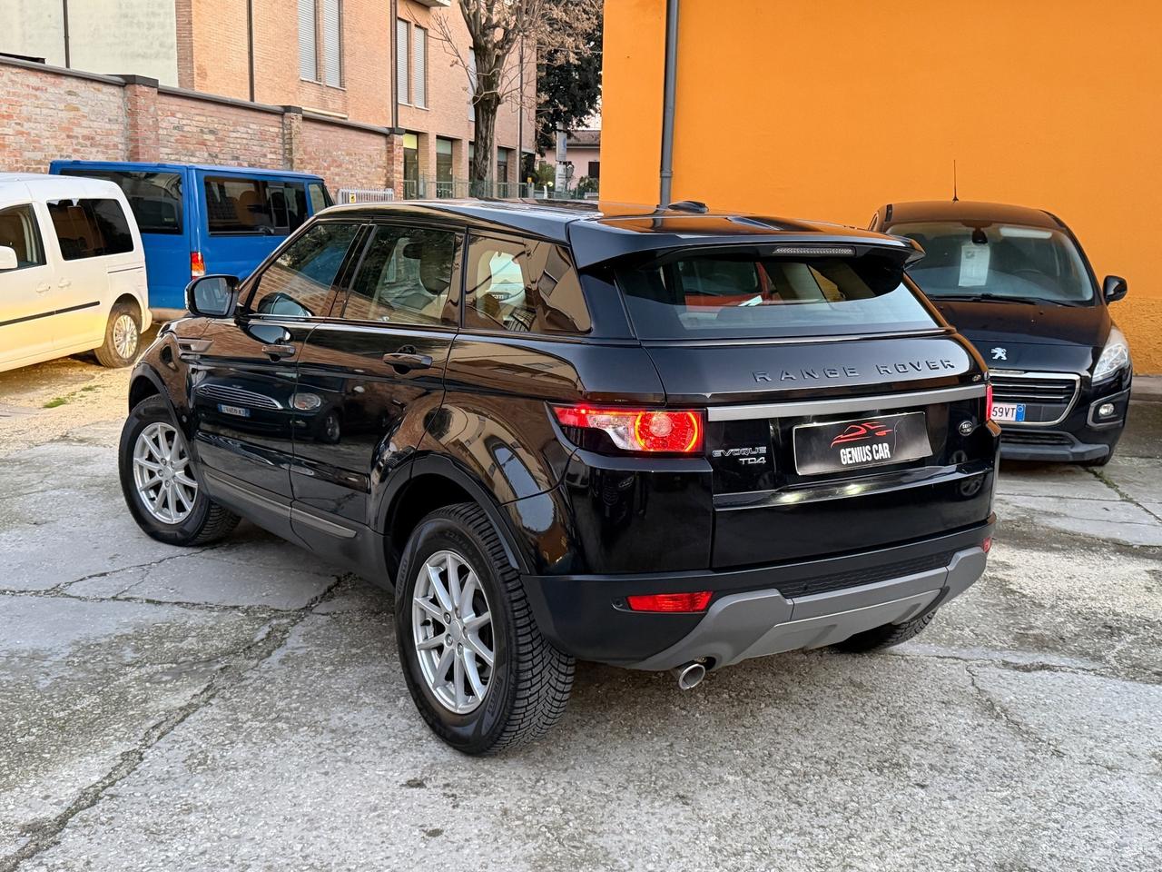 Land Rover Range Evoque 2.2 TD4 5p. Prestige