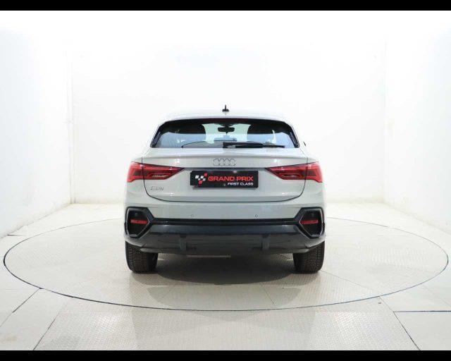 AUDI Q3 SPB 35 TDI S tronic Business Plus