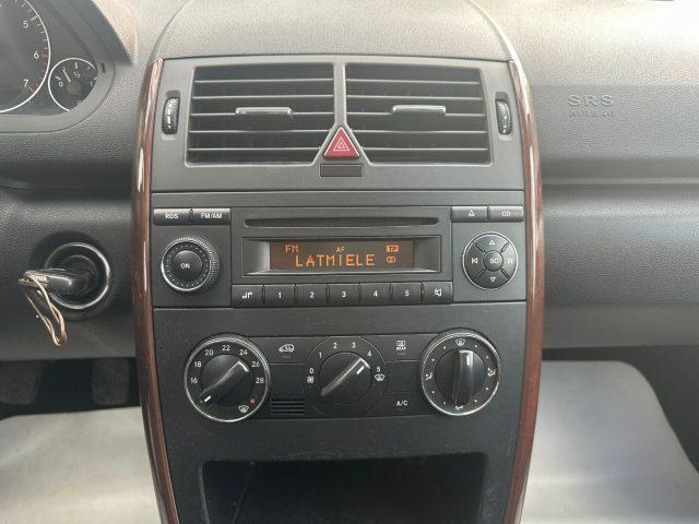MERCEDES-BENZ A 150 Elegance