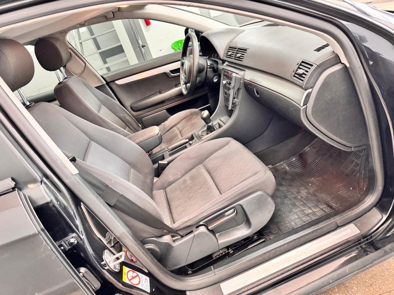 Audi A4 2.0 TDi 140 Cv . QUATTRO Sport