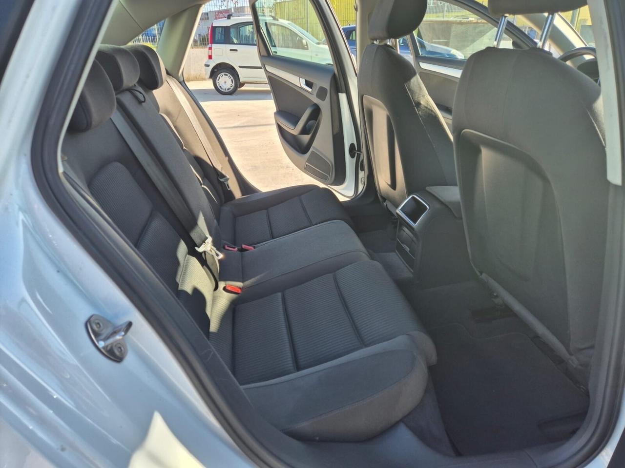 Audi A4 2.0 TDI 120 CV Ambiente