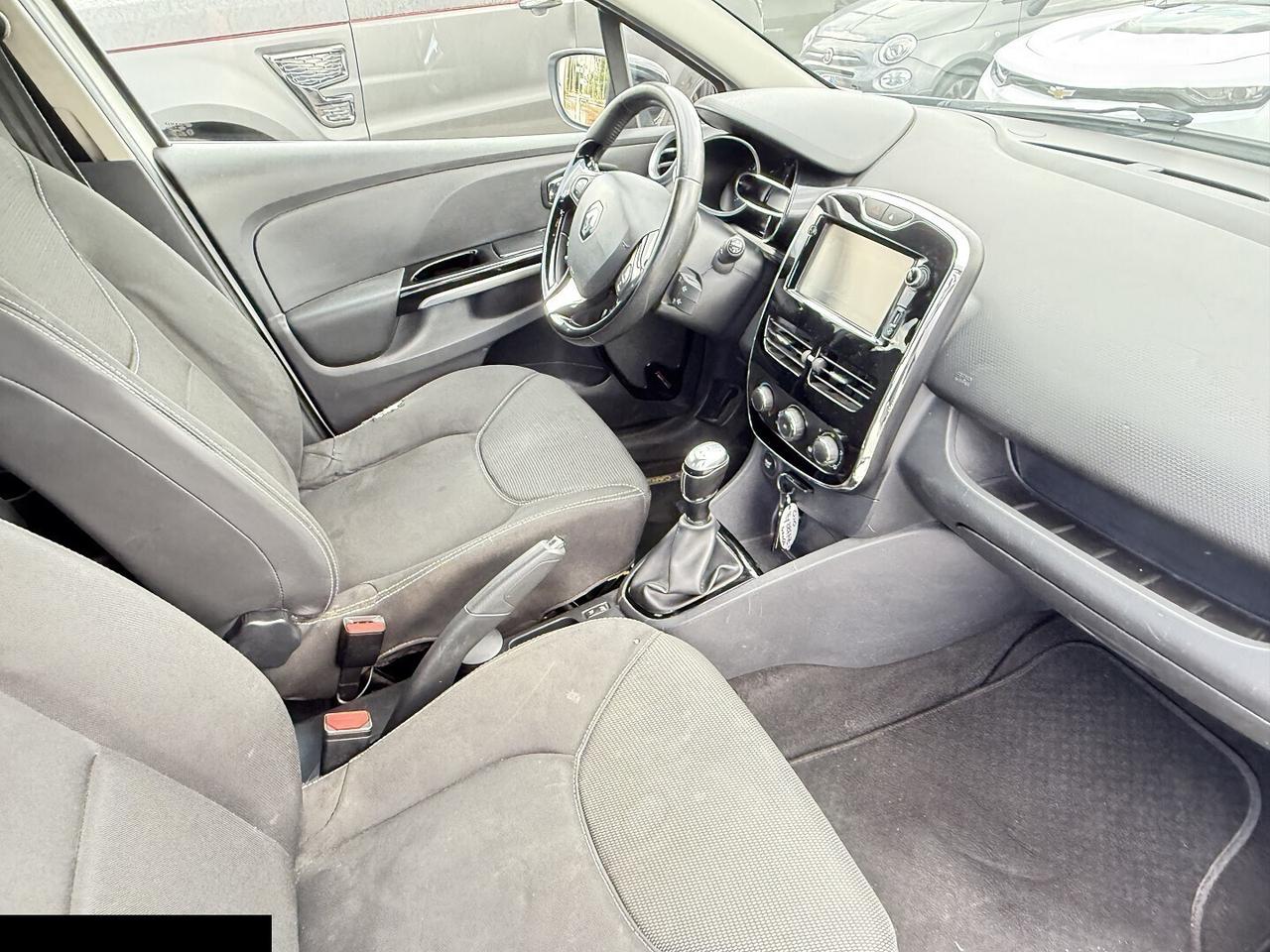 RENAULT CLIO 1.5DCI NAVI CAMERA-per neopatentati