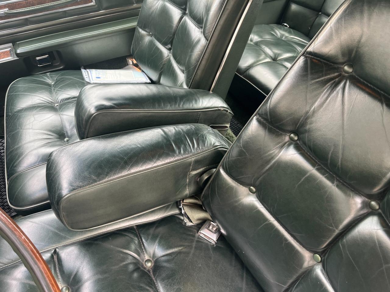 Lincoln Continental Mark IV