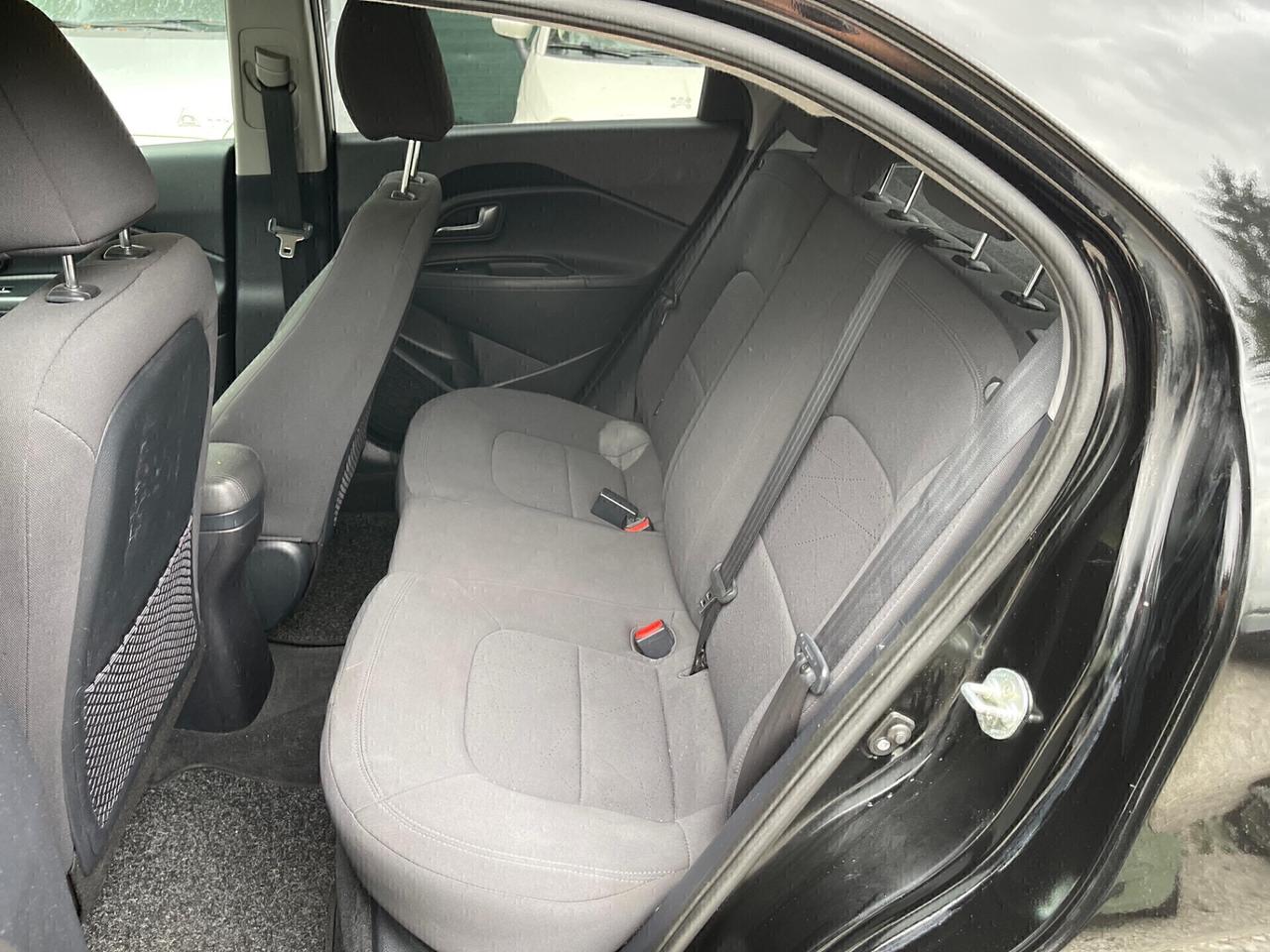 Kia Rio 1.1 CRDi 5p. Cool 2014