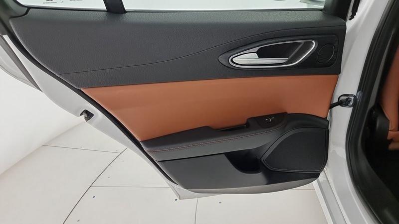 Alfa Romeo Giulia 2.0 Turbo 200 CV AT8 Executive