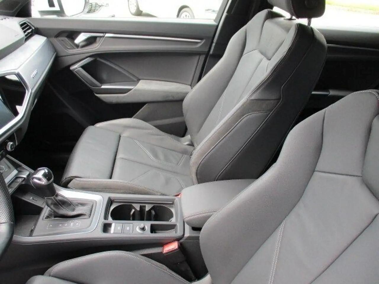 Audi Q3 SPB 45 TFSI quattro S tronic S line edition
