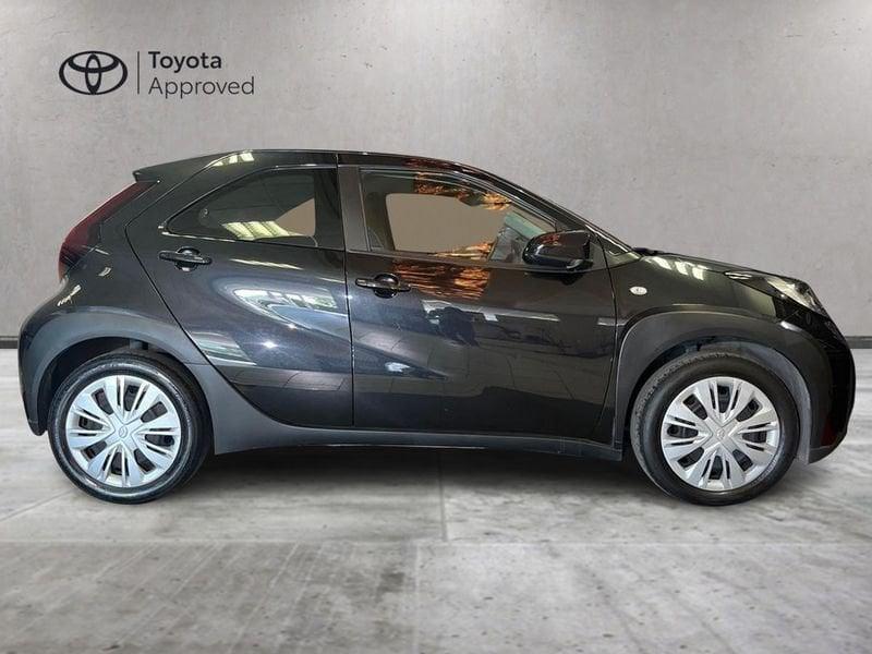 Toyota Aygo X 1.0B (72 CV) Active S-CVT