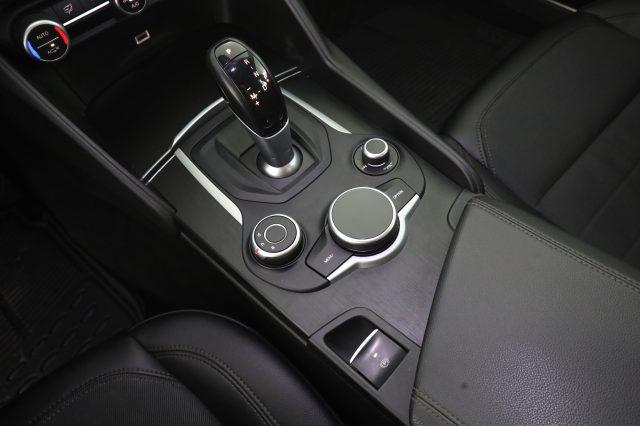 ALFA ROMEO Giulia Giulia 2.2 Turbo AT8 150CV Super