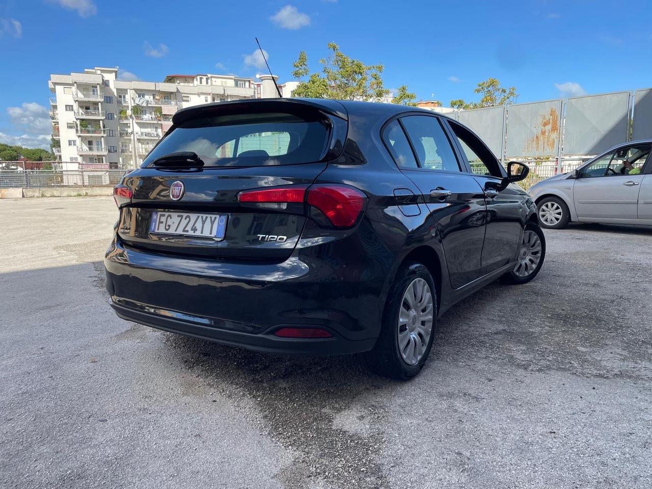 Fiat Tipo 1.3 Mjt 4 porte Lounge IN PERFETTE CONDIZIONI