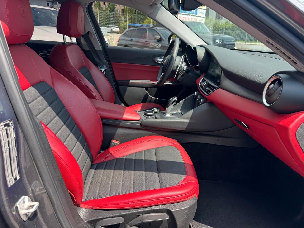 Alfa Romeo Giulia 2.2 Turbodiesel 190 CV AT8 B-Tech