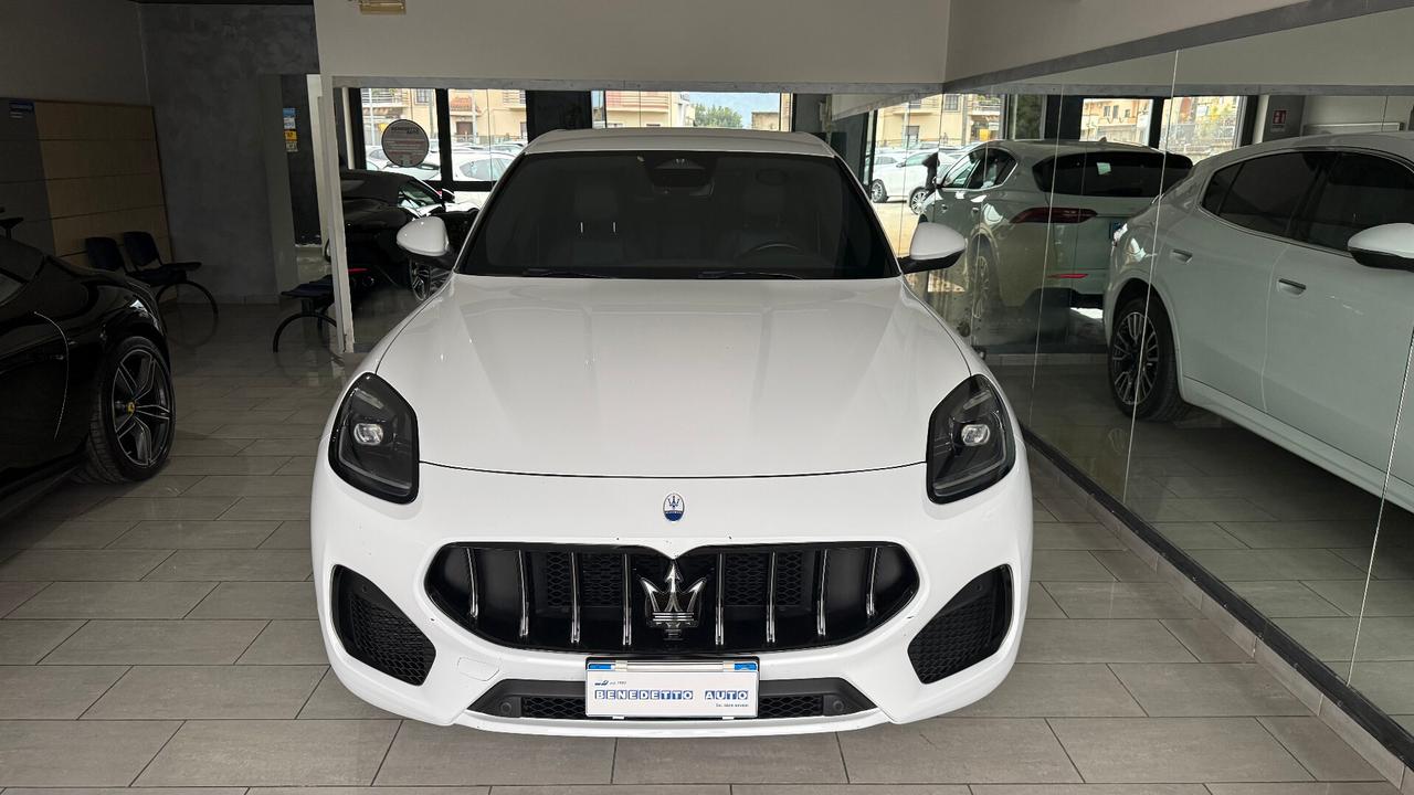 Maserati Grecale MHEV 300 CV AWD GT
