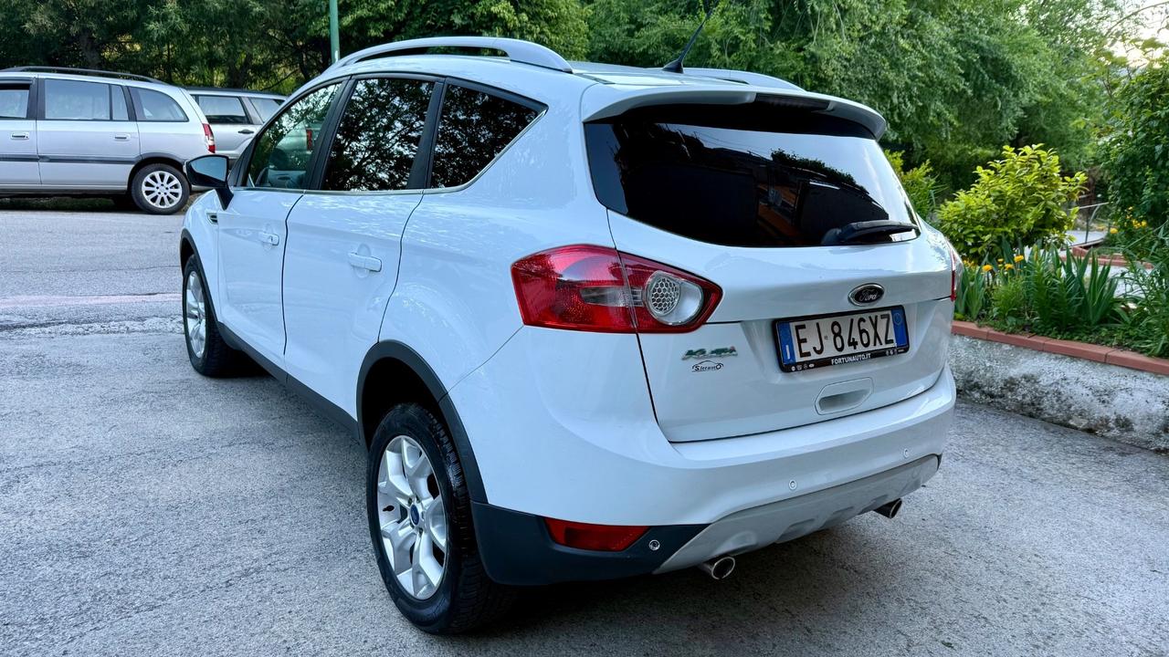 Ford Kuga Kuga+ 2.0 TDCi 140 CV 4WD DPF
