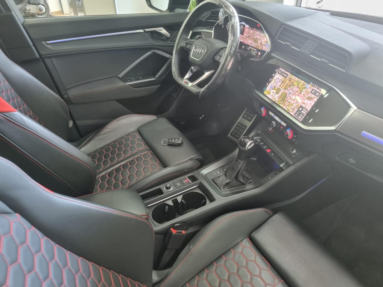 Audi RS Q3 SPB quattro S tronic