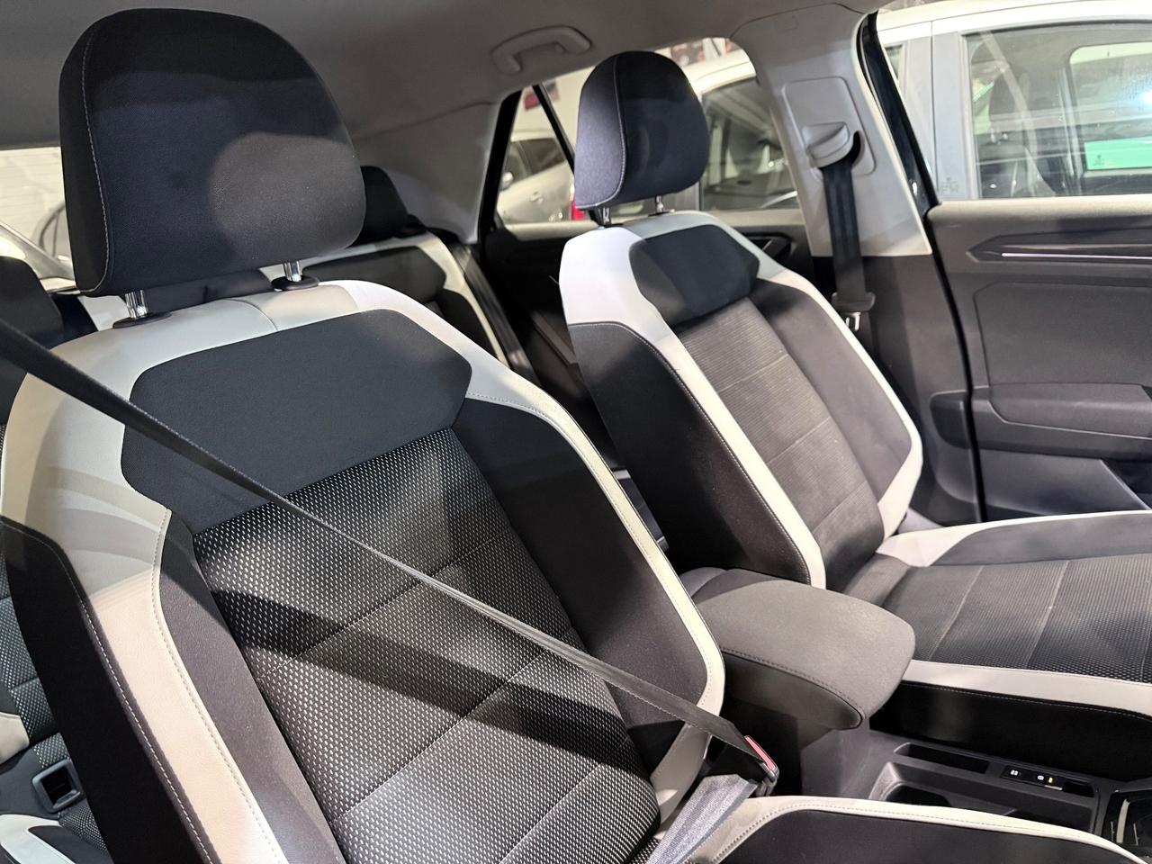 Volkswagen T-Roc 1.6 TDI SCR Advanced BlueMotion Technology