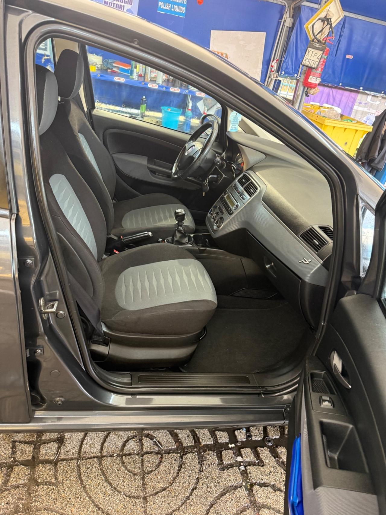 Fiat Grande Punto 1.4 5 porte Dynamic Natural Power