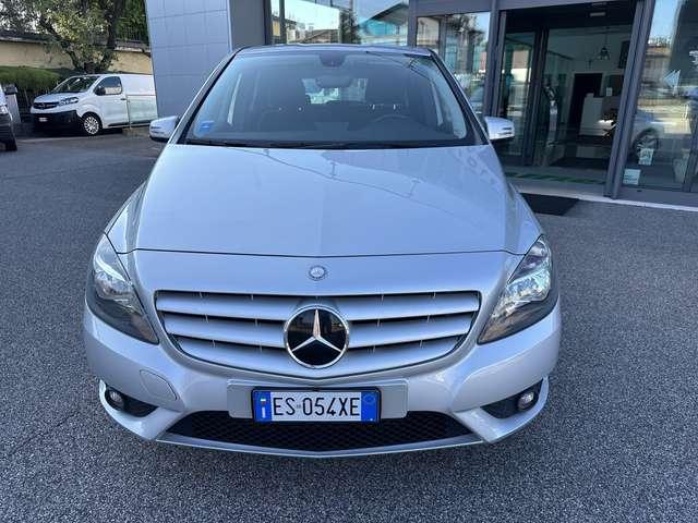 Mercedes-Benz B 180 B 180 cdi Executive 109cv E5B 6/M Clima '17 Camera