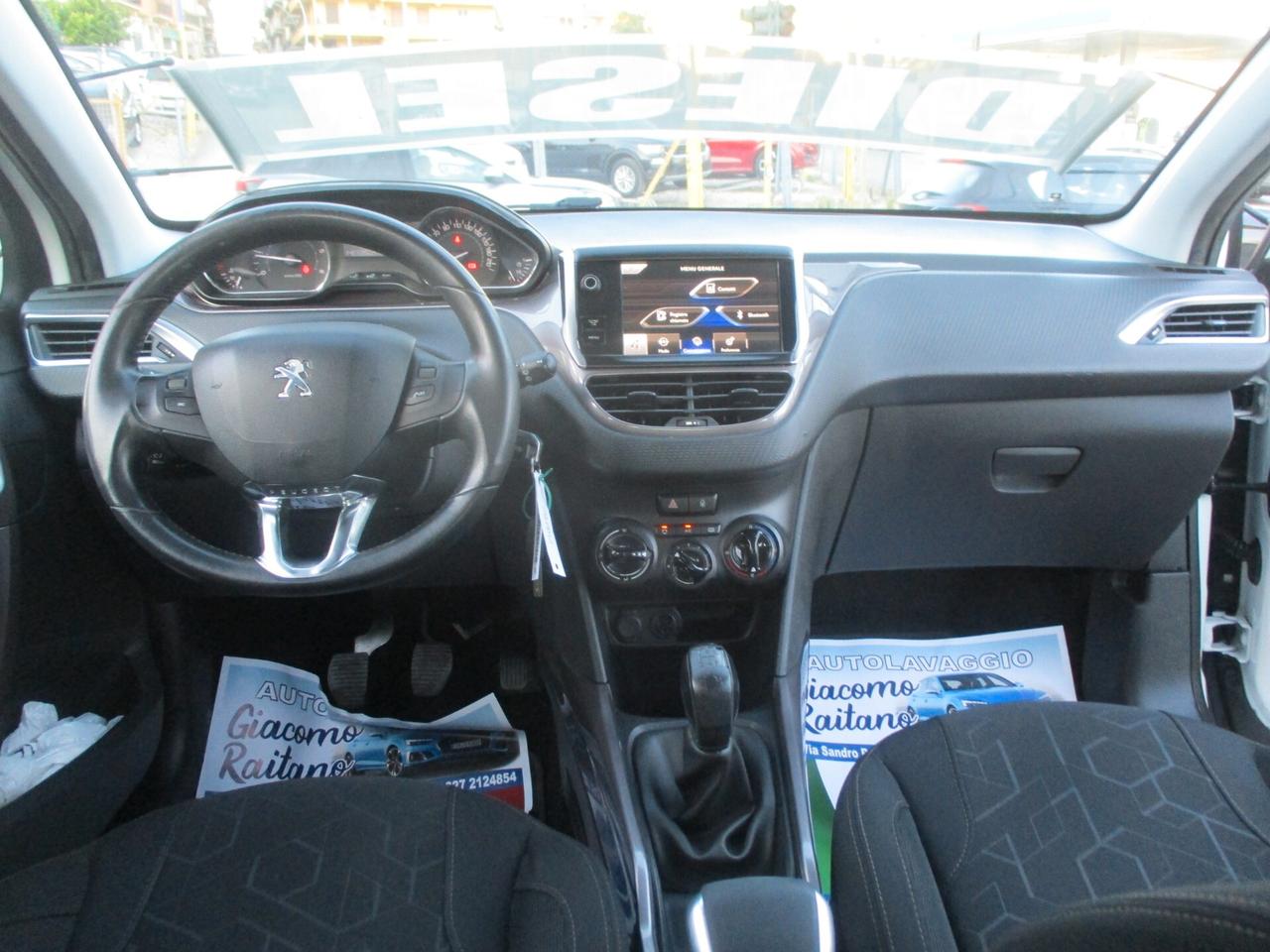Peugeot 2008 1.6 e-HDi 92 CV MOLTO BELLA 2014