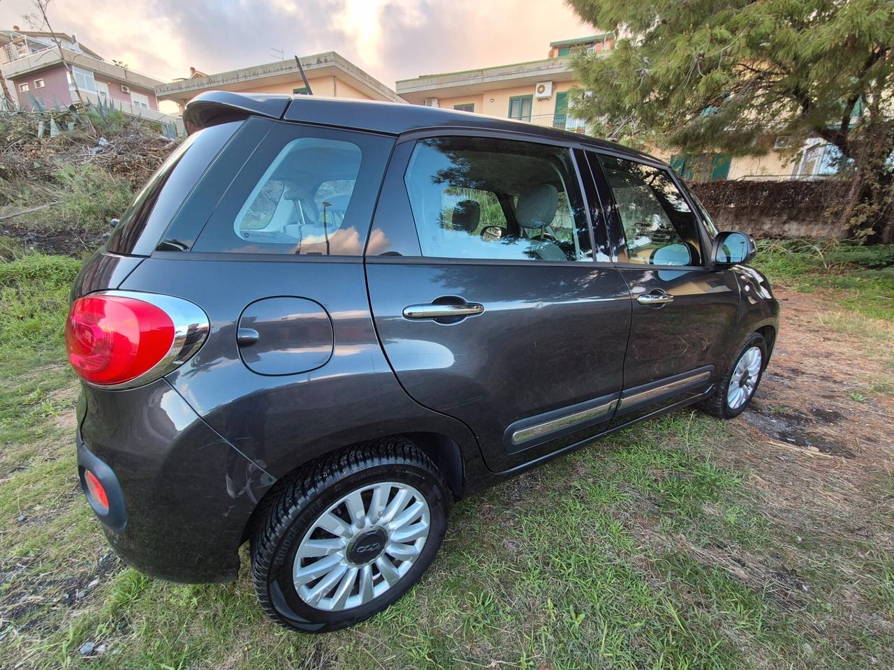 Fiat 500L 1.6 Multijet 105 CV Lounge 2014