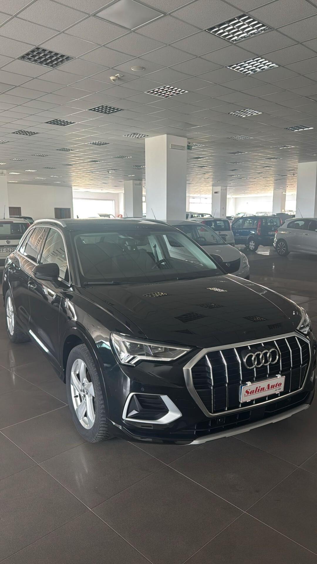 Audi Q3 35 TDI S tronic Business Advanced