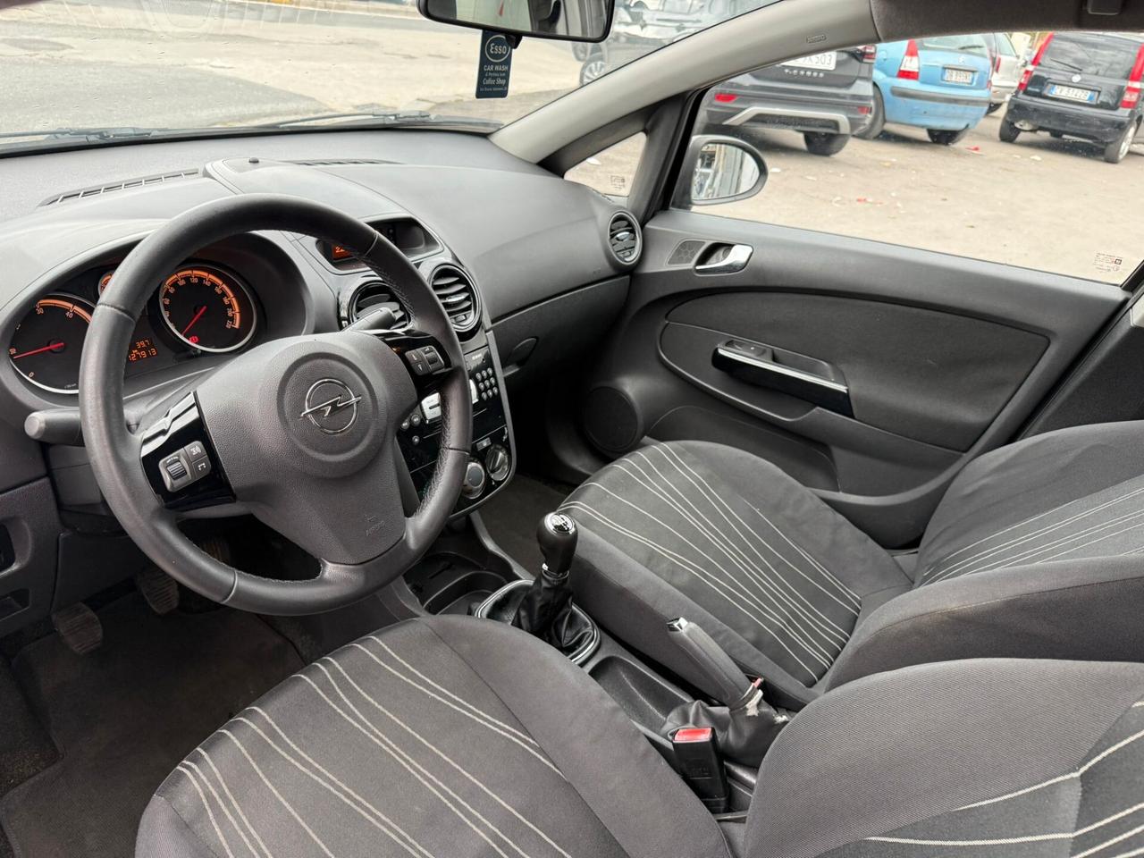 Opel Corsa 1.3 CDTI 90CV 2010 tagliandata
