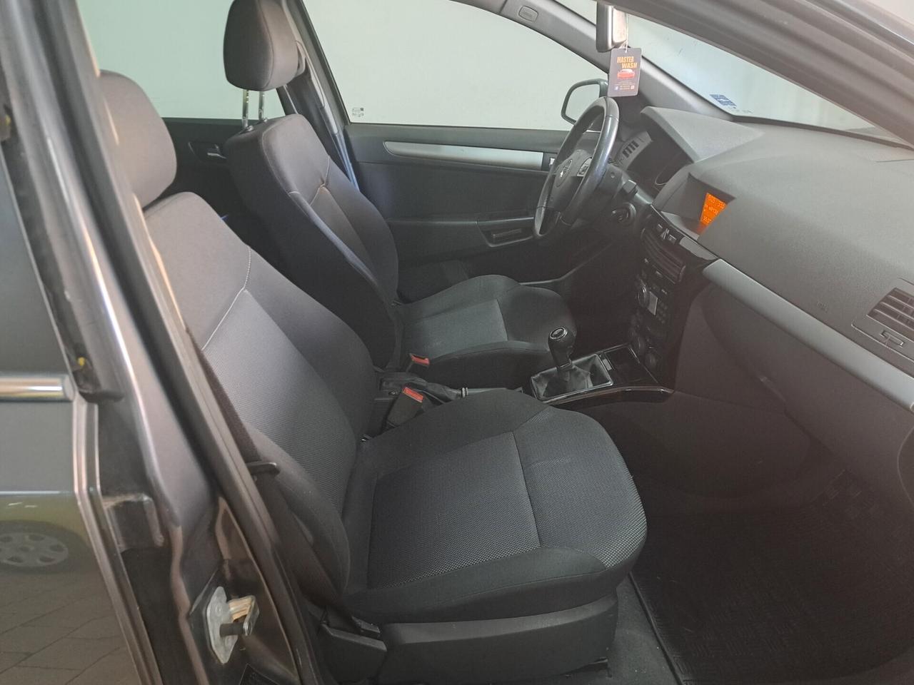 Opel Astra Opel astra 1.6 sw gpl 2010