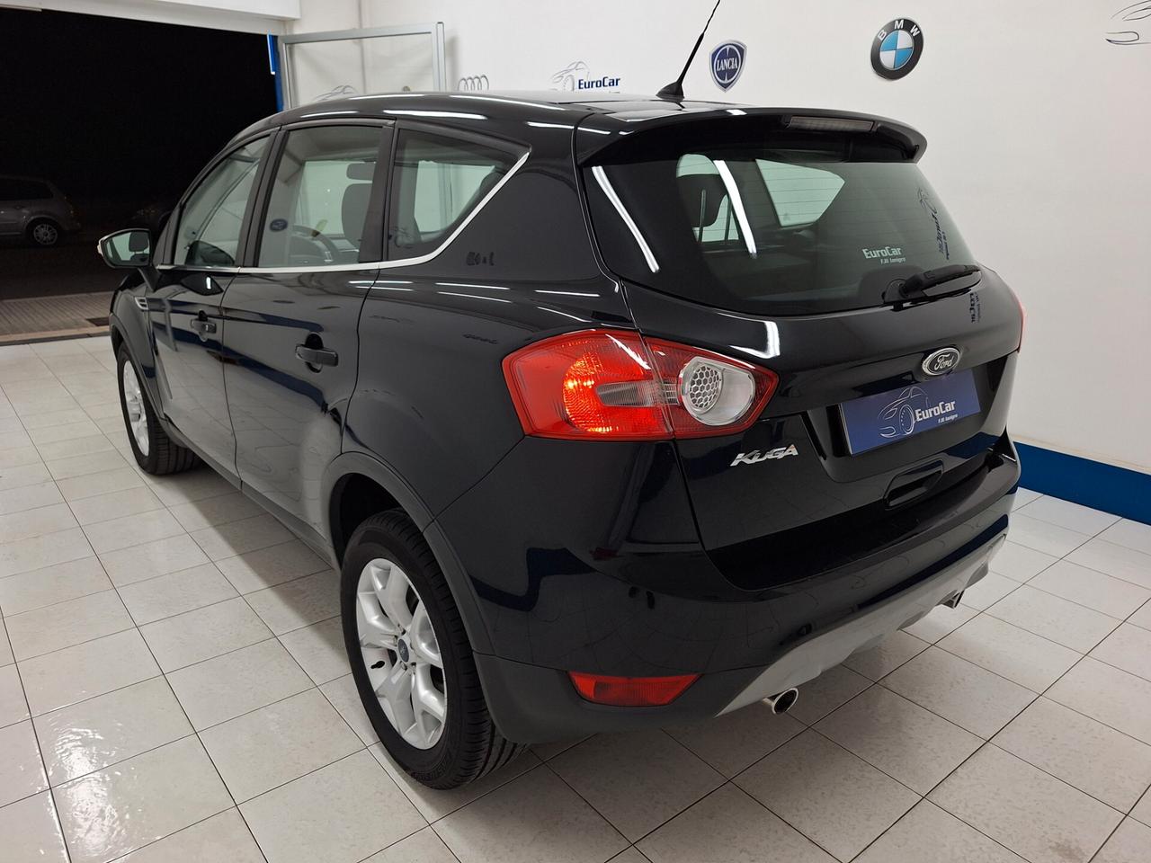 Ford Kuga Titanium 2.0 TDCI 140cv 2WD