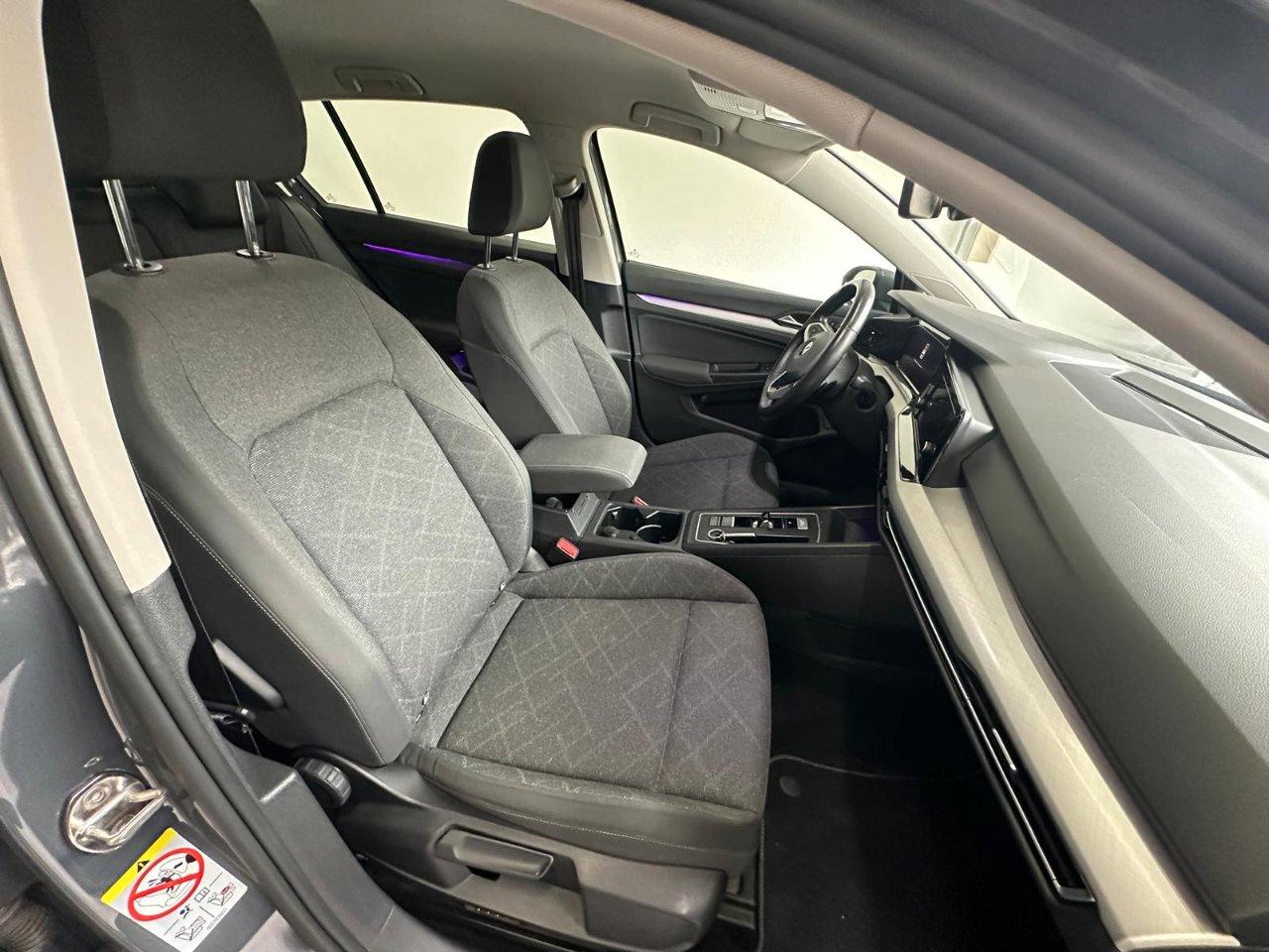 Volkswagen Golf 1.0 etsi evo Life 110cv dsg