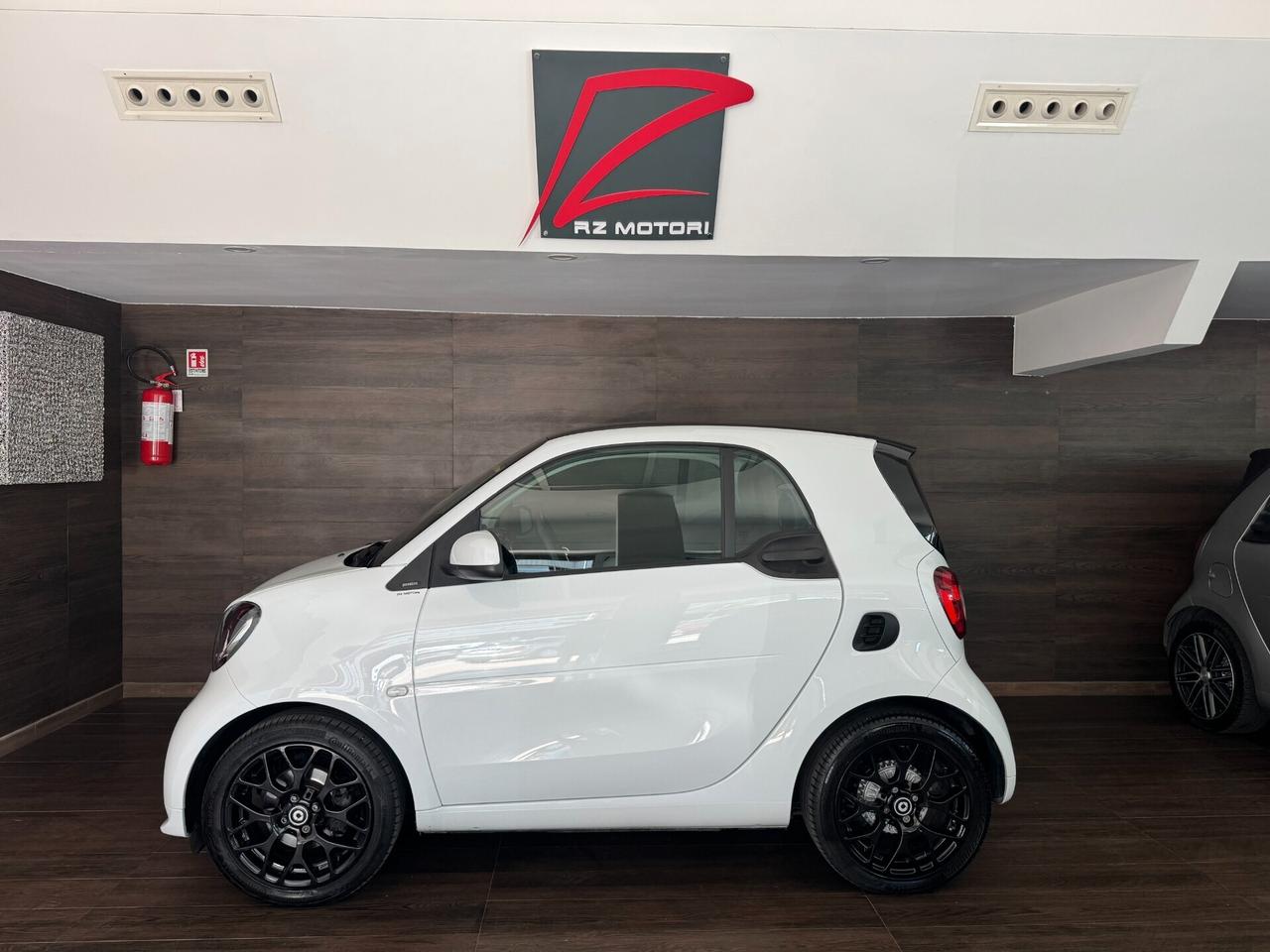 Smart ForTwo SUPERPASSSION 90 CV 0.9 t Superpassion 90cv twinamic-INTERNI PELLE COCOA-FULL OPTIONAL-