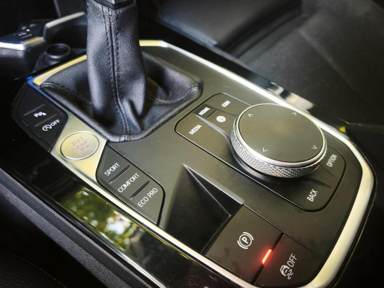 Bmw serie 1 116d 5p. Msport