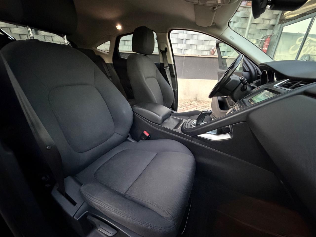 Jaguar E-Pace 2.0D 180 CV AUTOM AWD S 2018